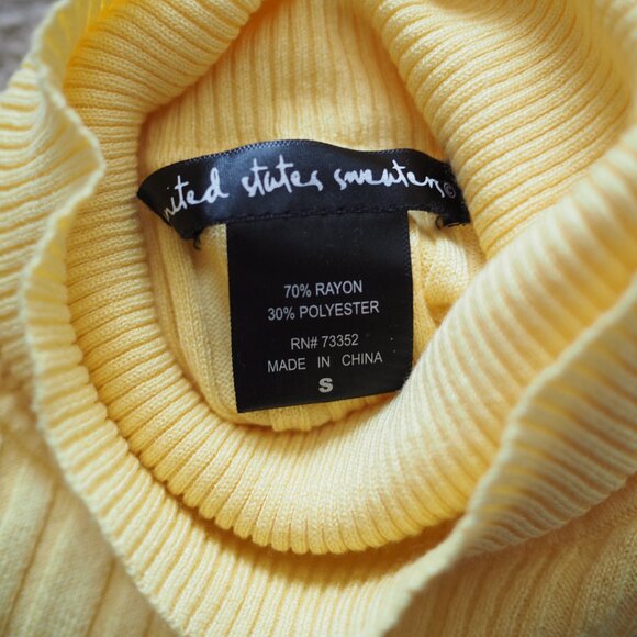 United States Sweater Fitted Turtleneck with Long Sleeves Small Butter Yellow - Picture 3 of 5